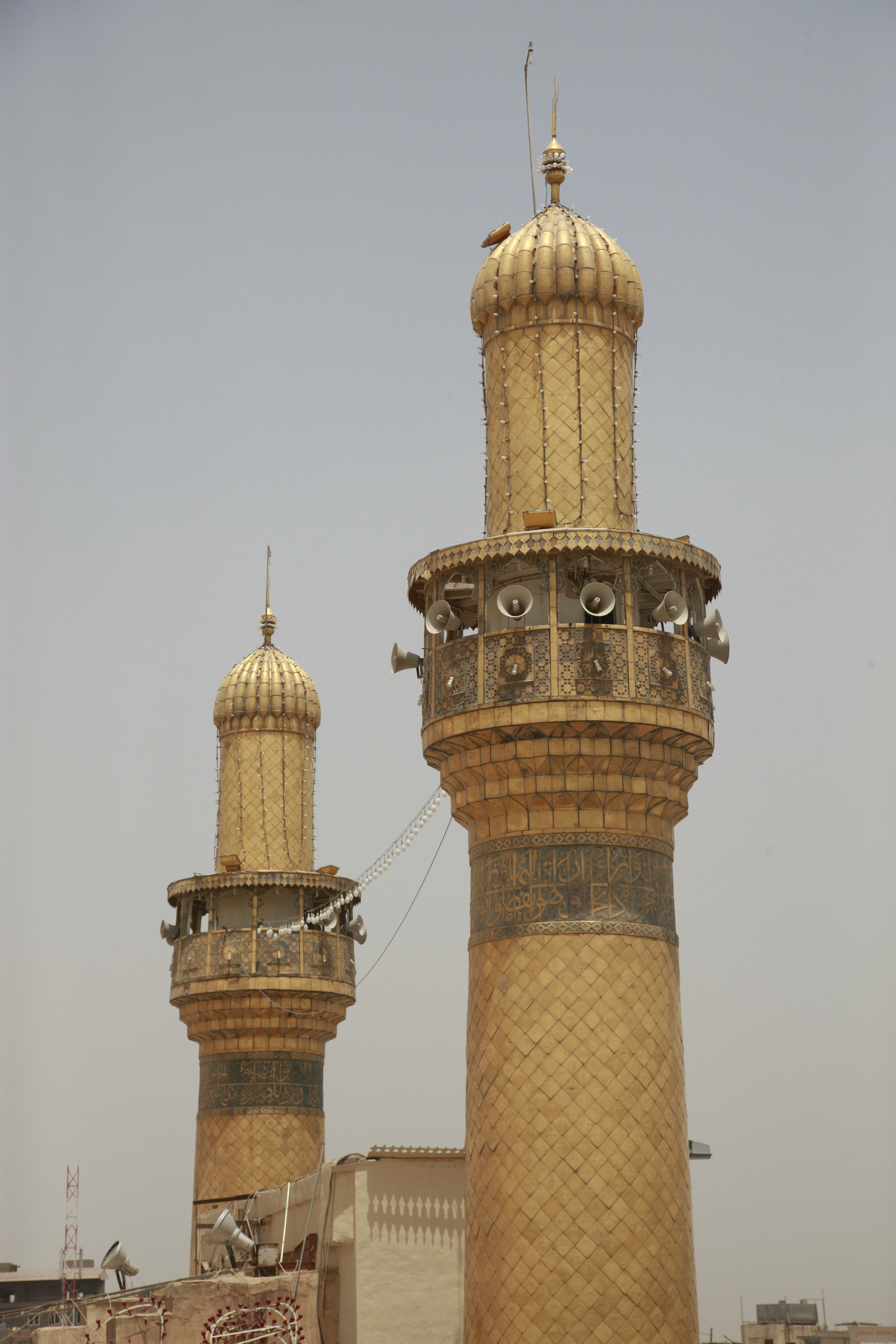 منارتي حرم الإمام علي (عليه السلام)