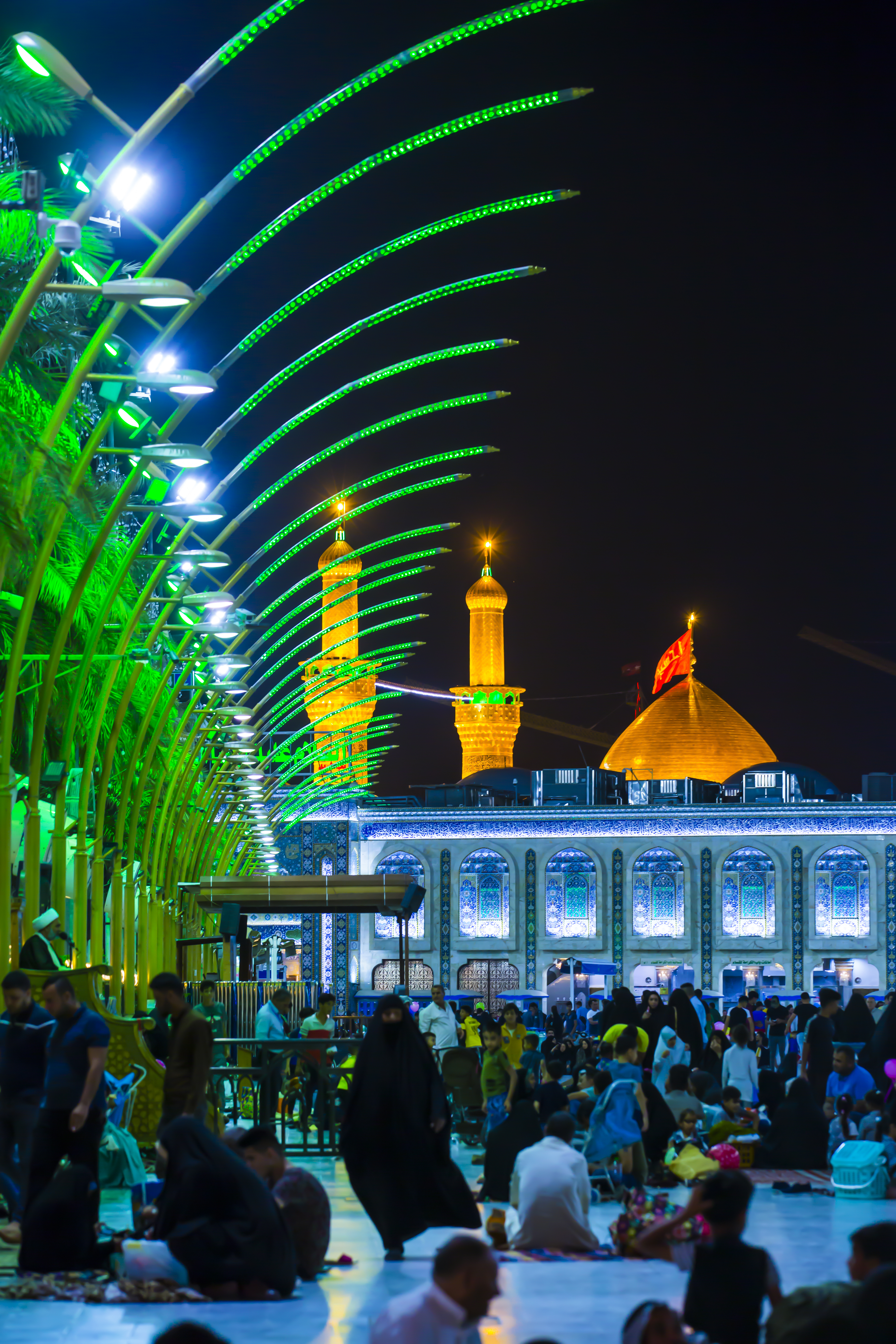 بين الحرمين الشريفين