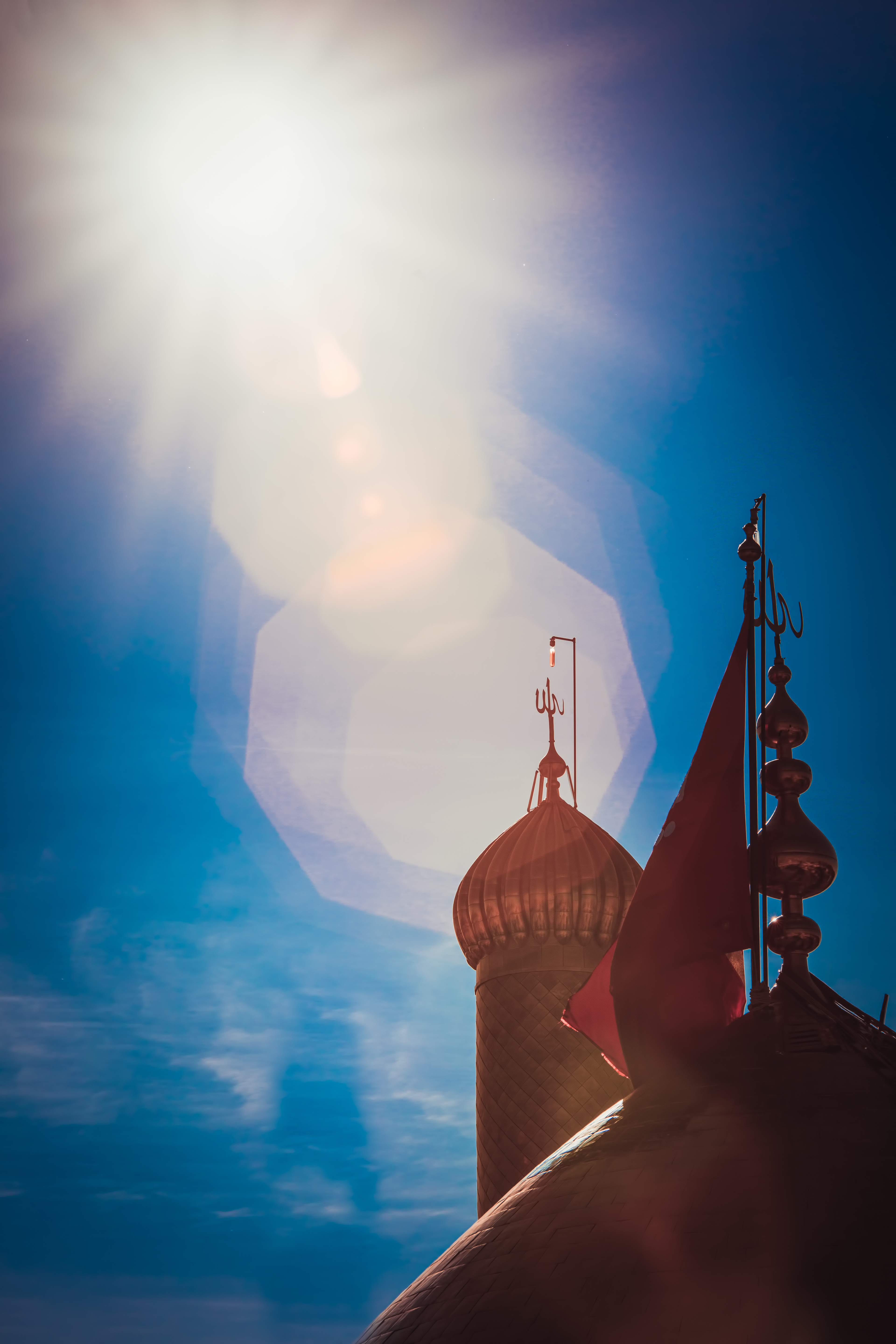 قبة ومنارة حرم الإمام الحسين (عليه السلام)