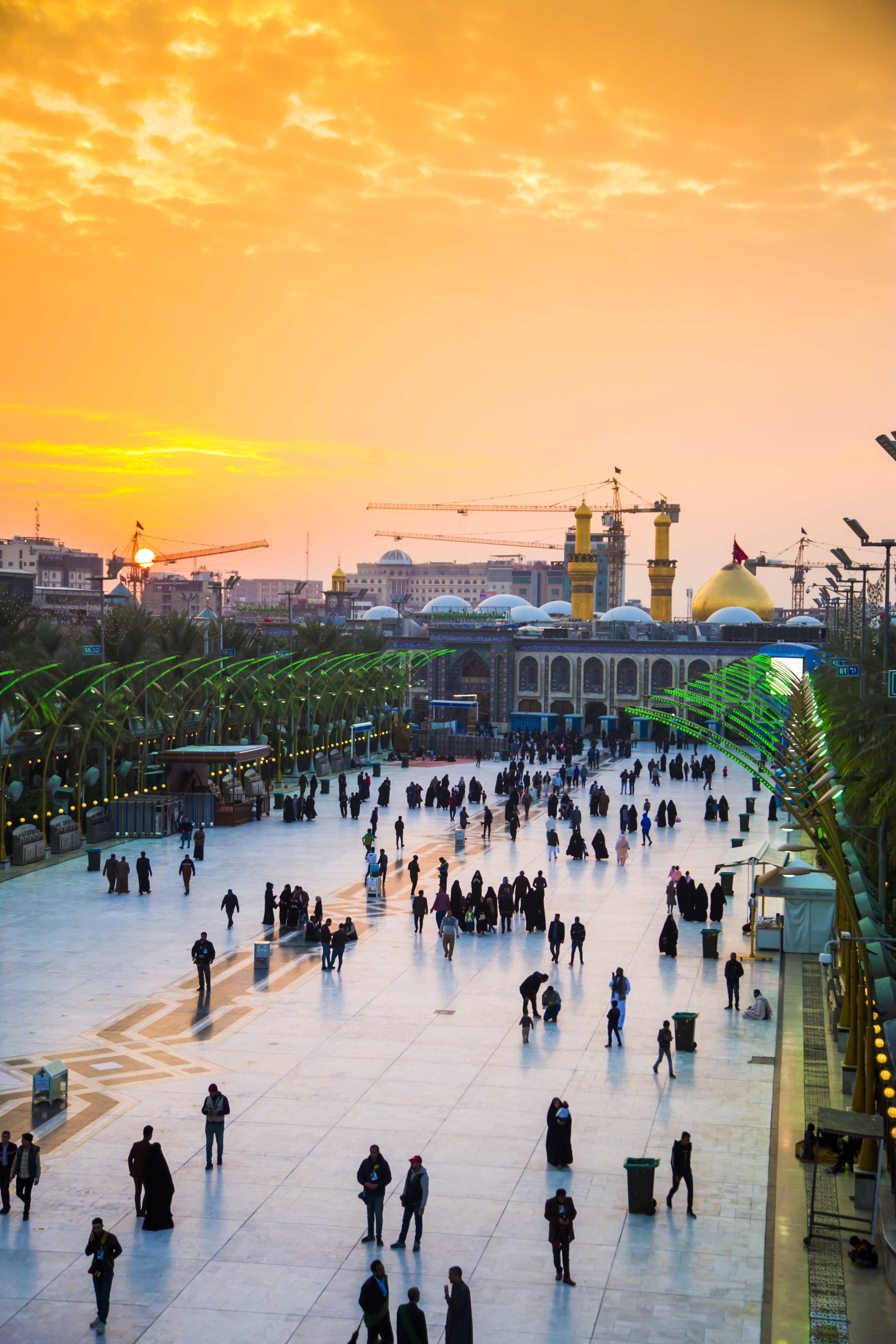 بين الحرمين الشريفين