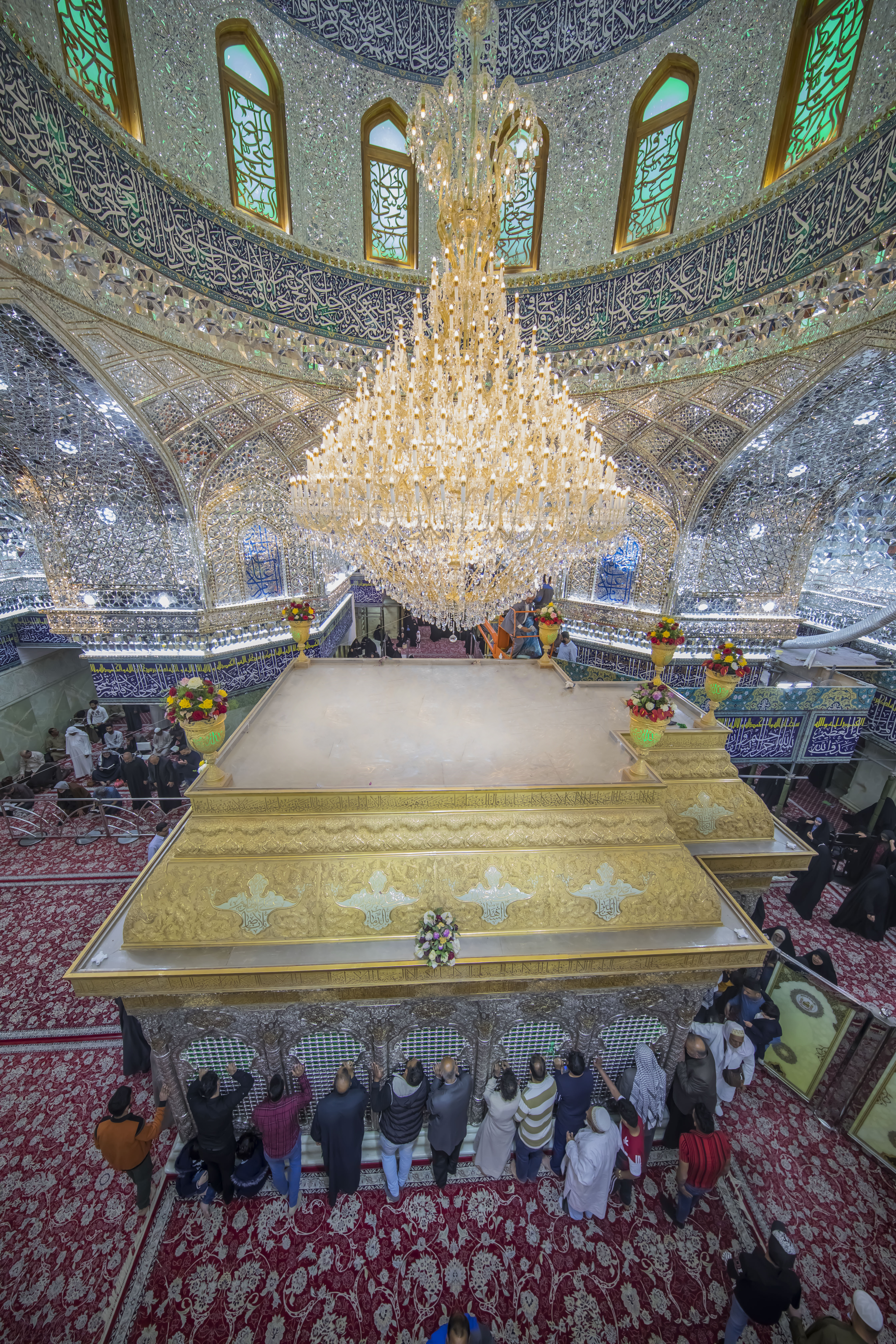ضريح الإمام الحسين (عليه السلام)