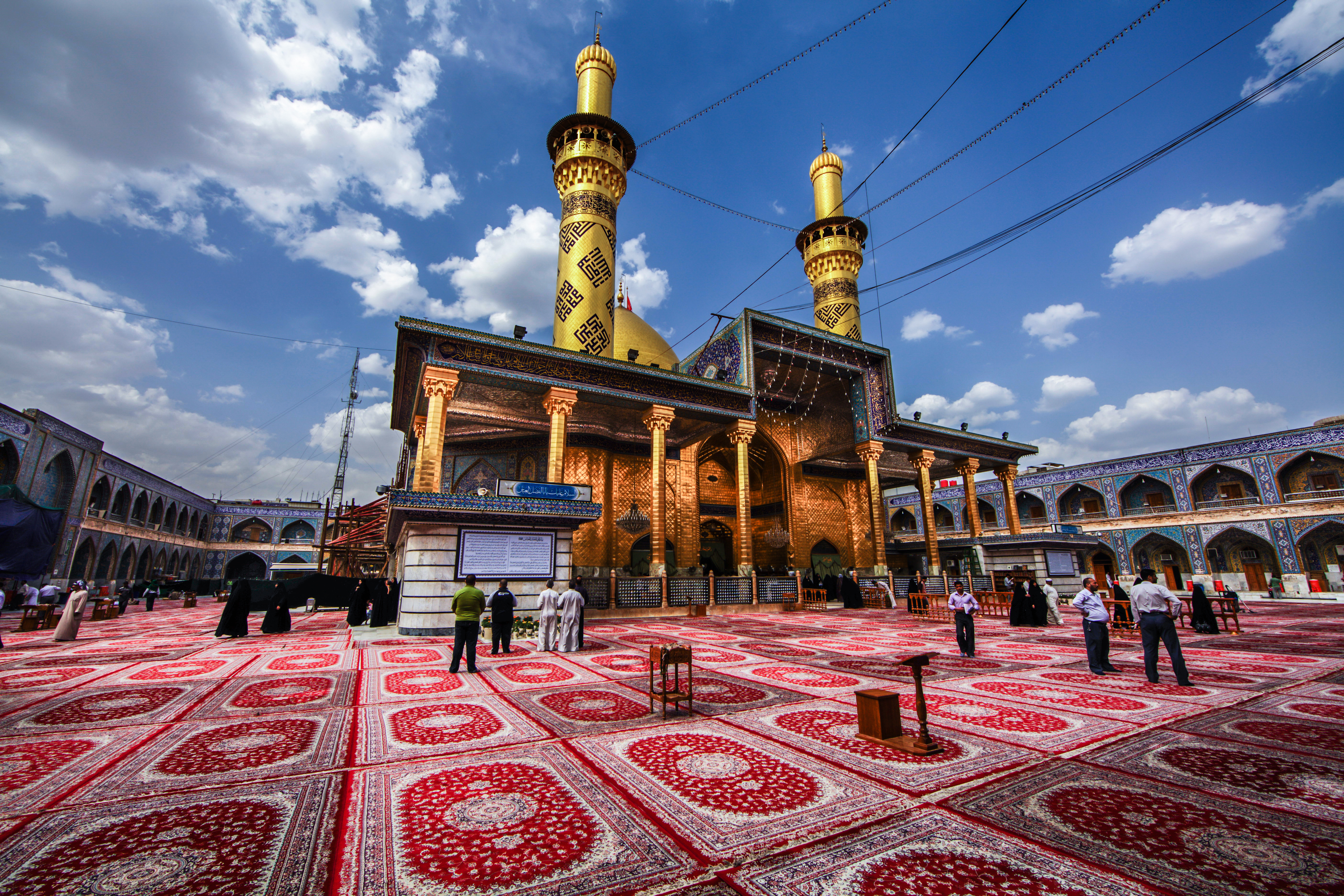 مرقد الامام العباس (عليه السلام))