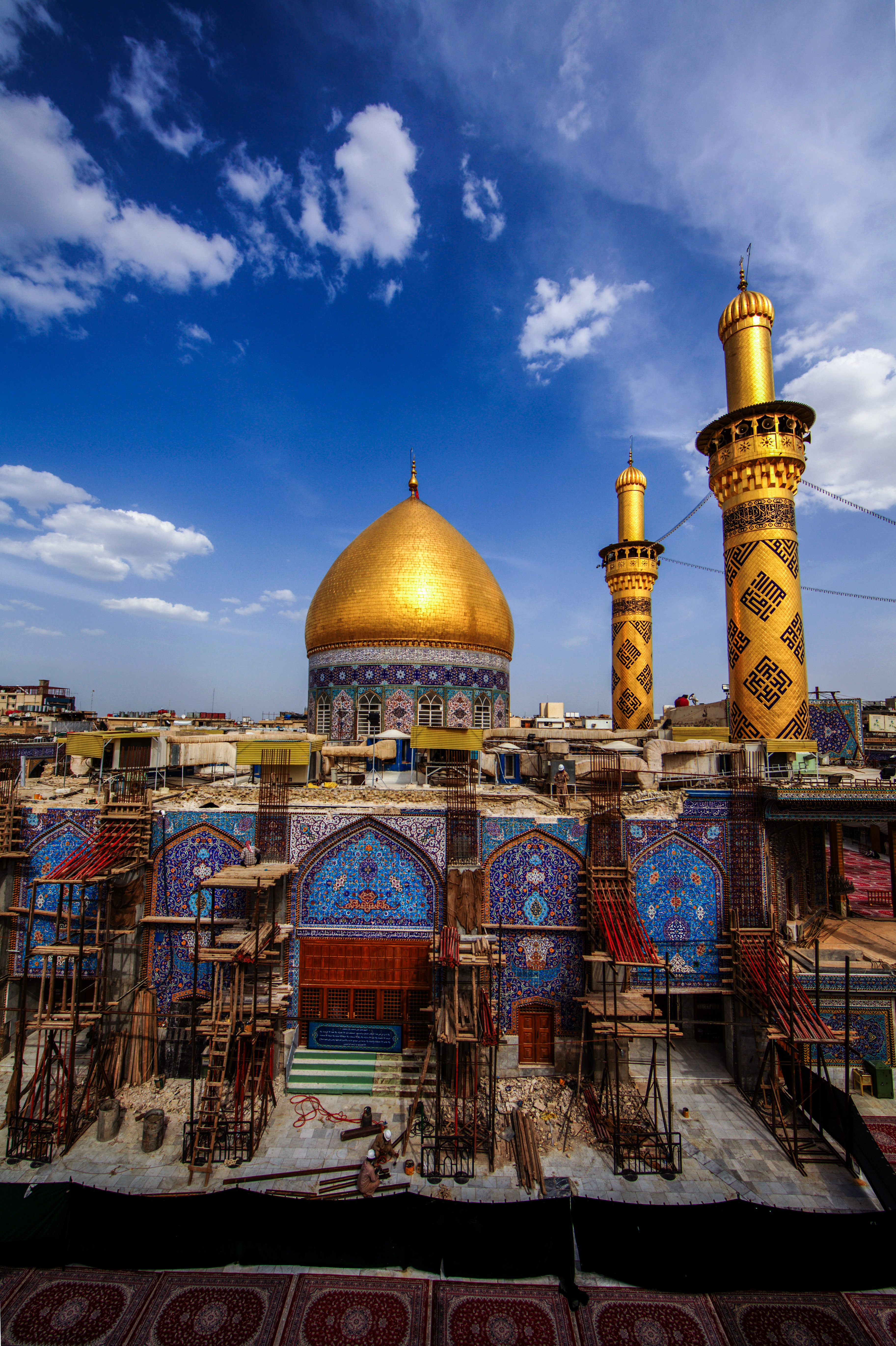 مرقد الامام العباس(عليه السلام))
