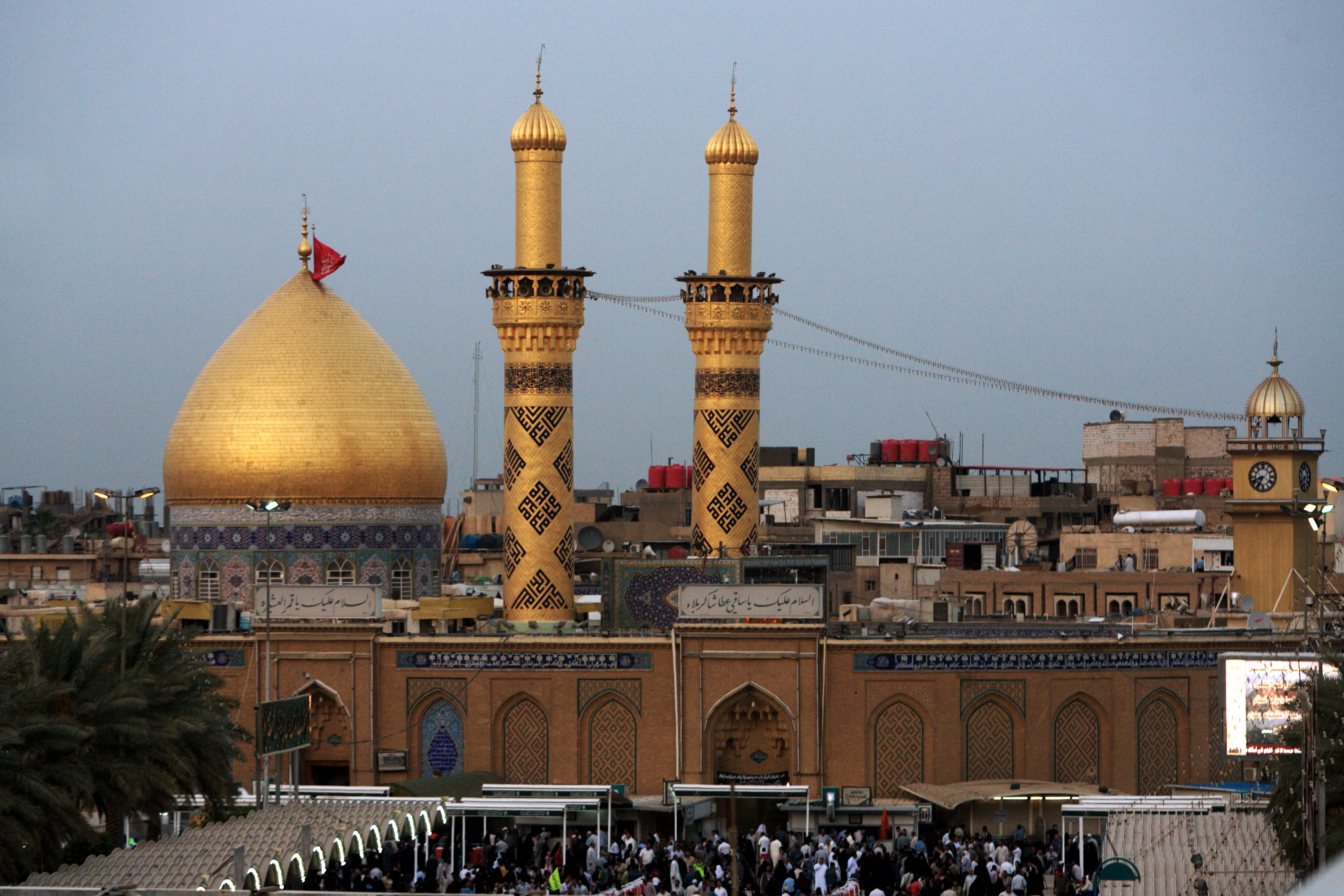 مرقد الامام العباس (عليه السلام))
