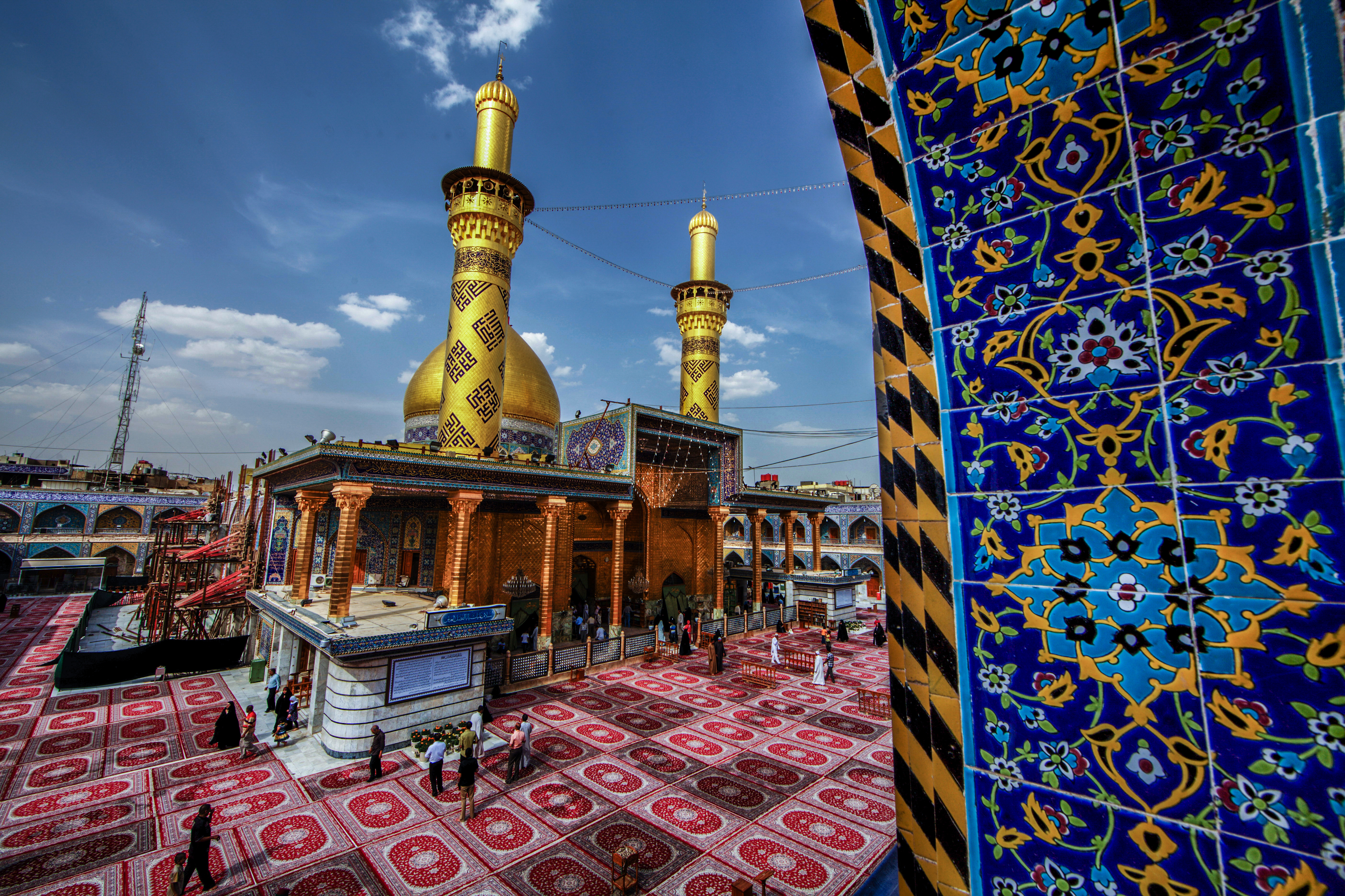 مرقد الامام العباس (عليه السلام))