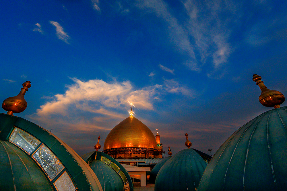 مرقد الامام علي (عليه السلام))