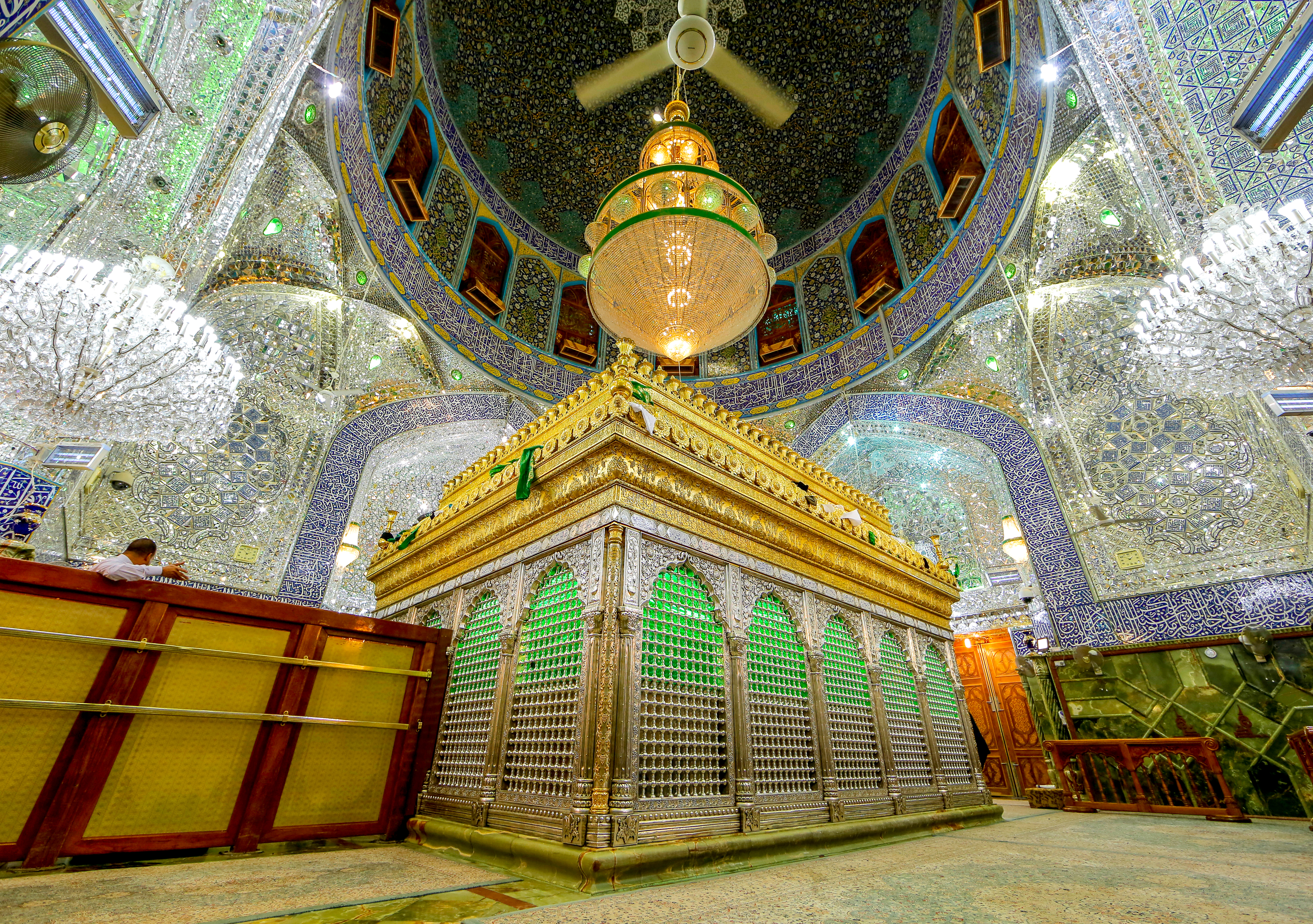 ضريح الامام علي (عليه السلام)