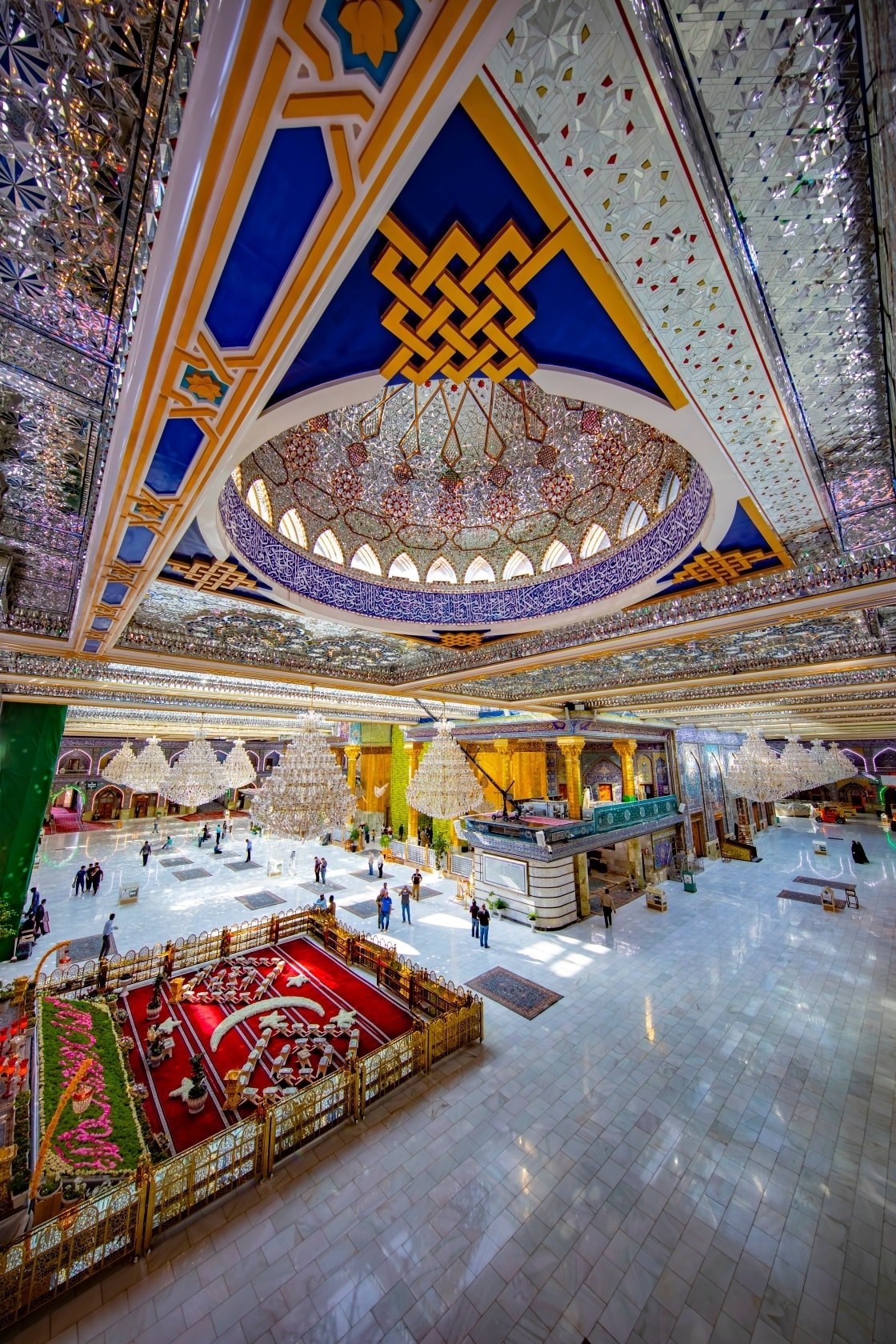 مرقد الامام العباس (عليه السلام))