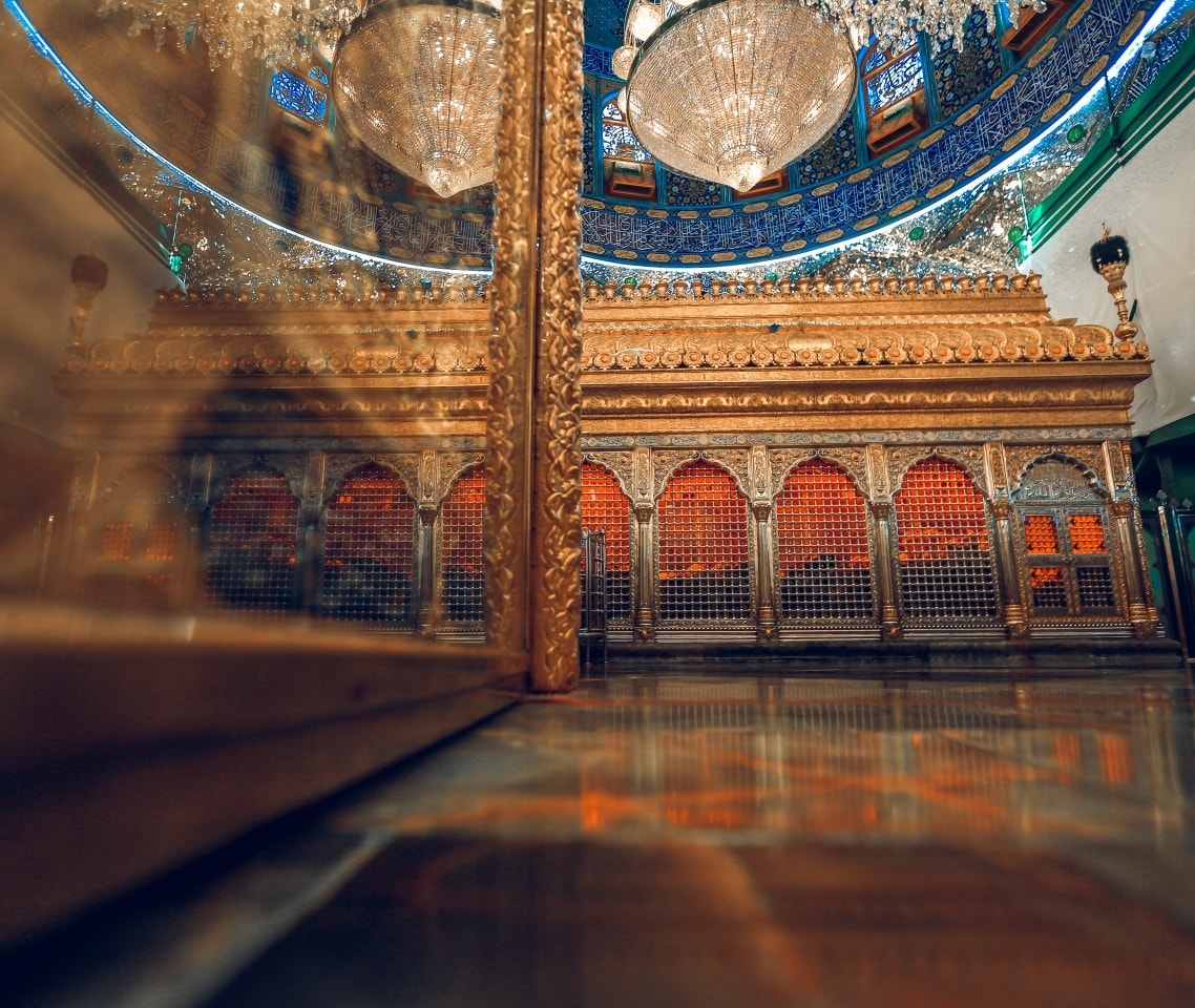 ضريح الامام علي (عليه السلام)