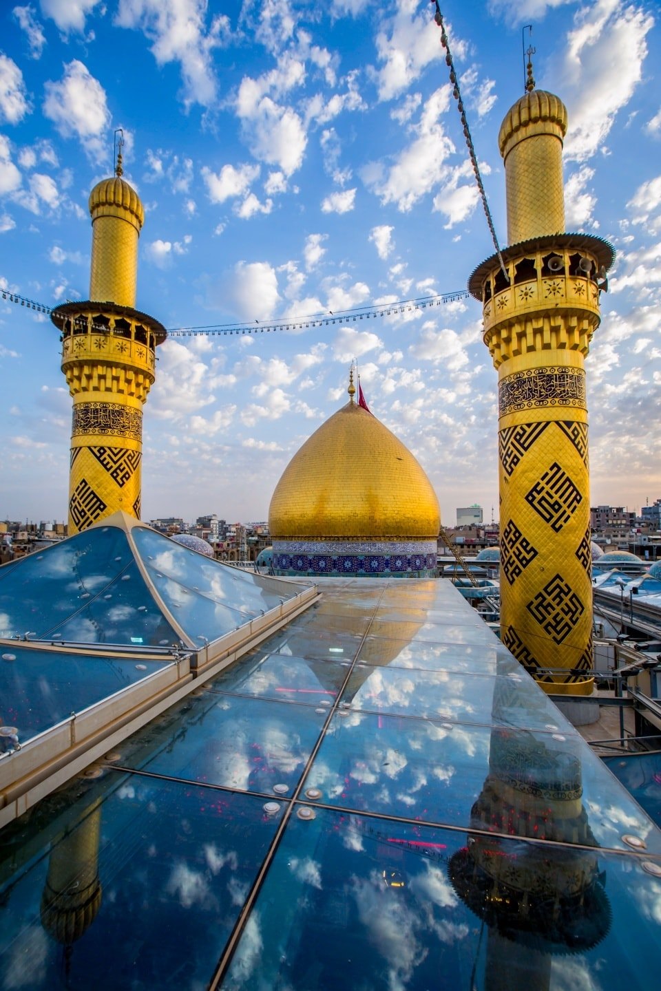 منائر  وقبة ابي الفضل العباس (عليه السلام)