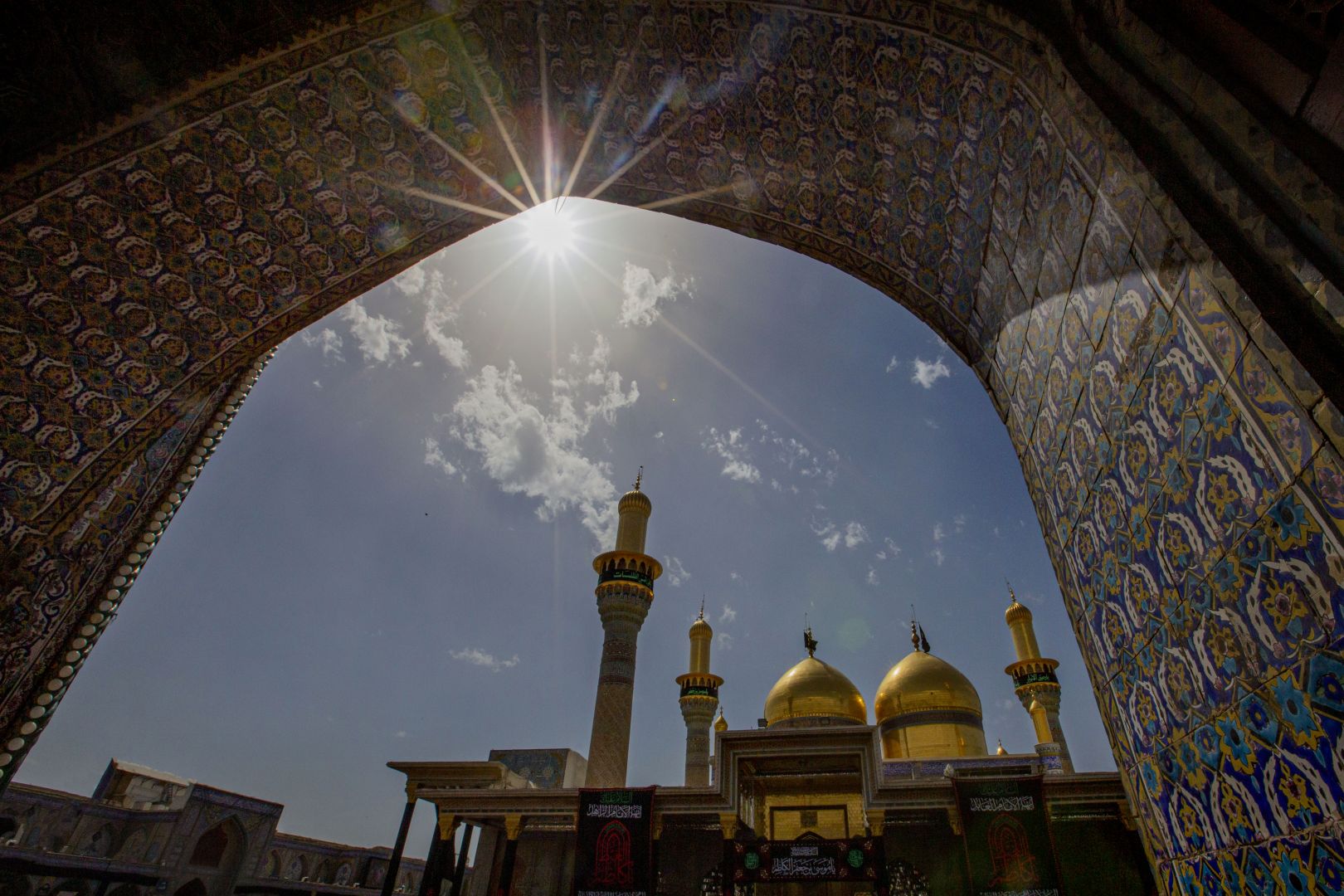 مرقد الامامين الكاظمين (عليهم السلام)