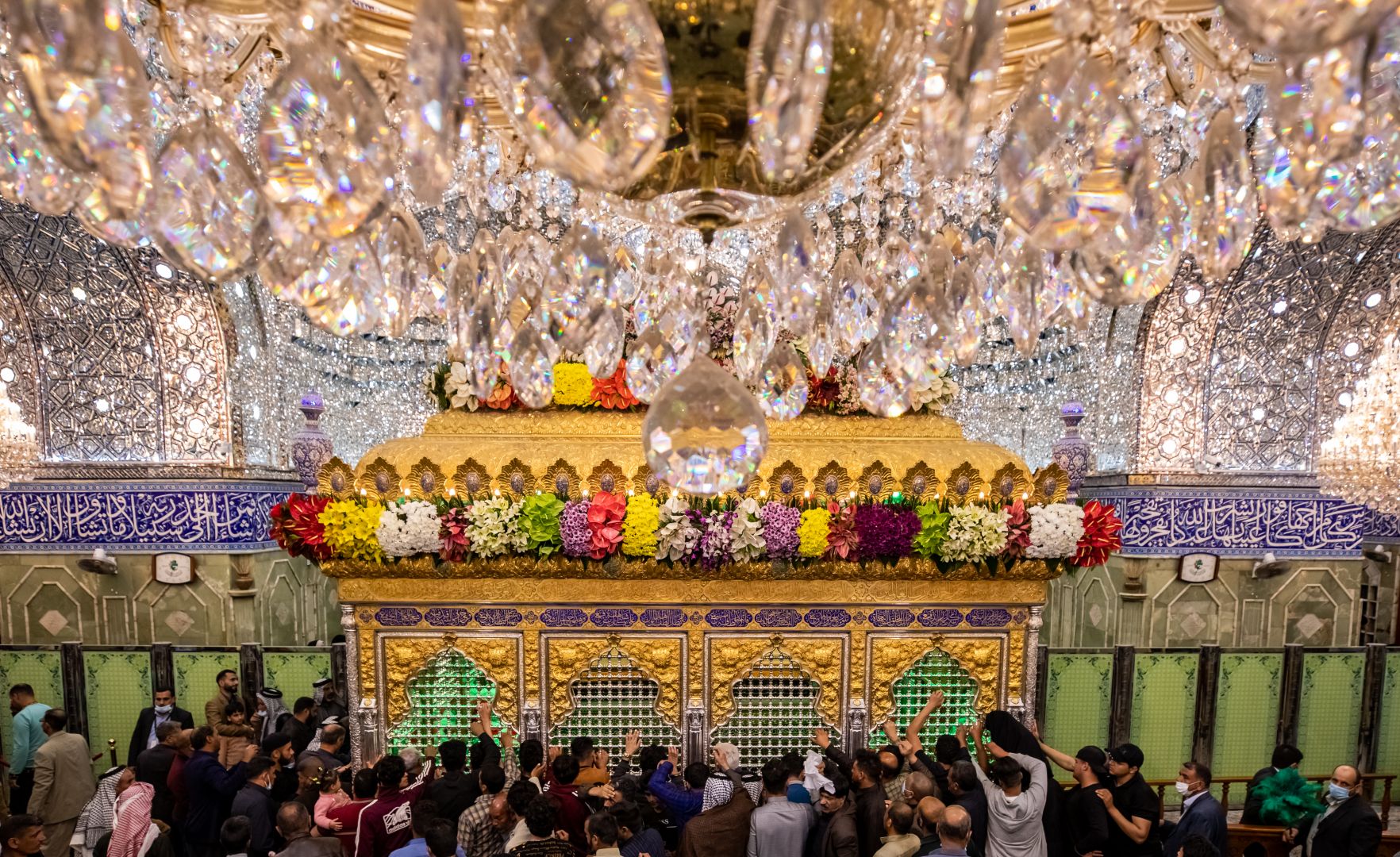 ضريح الامام العباس (عليه السلام)