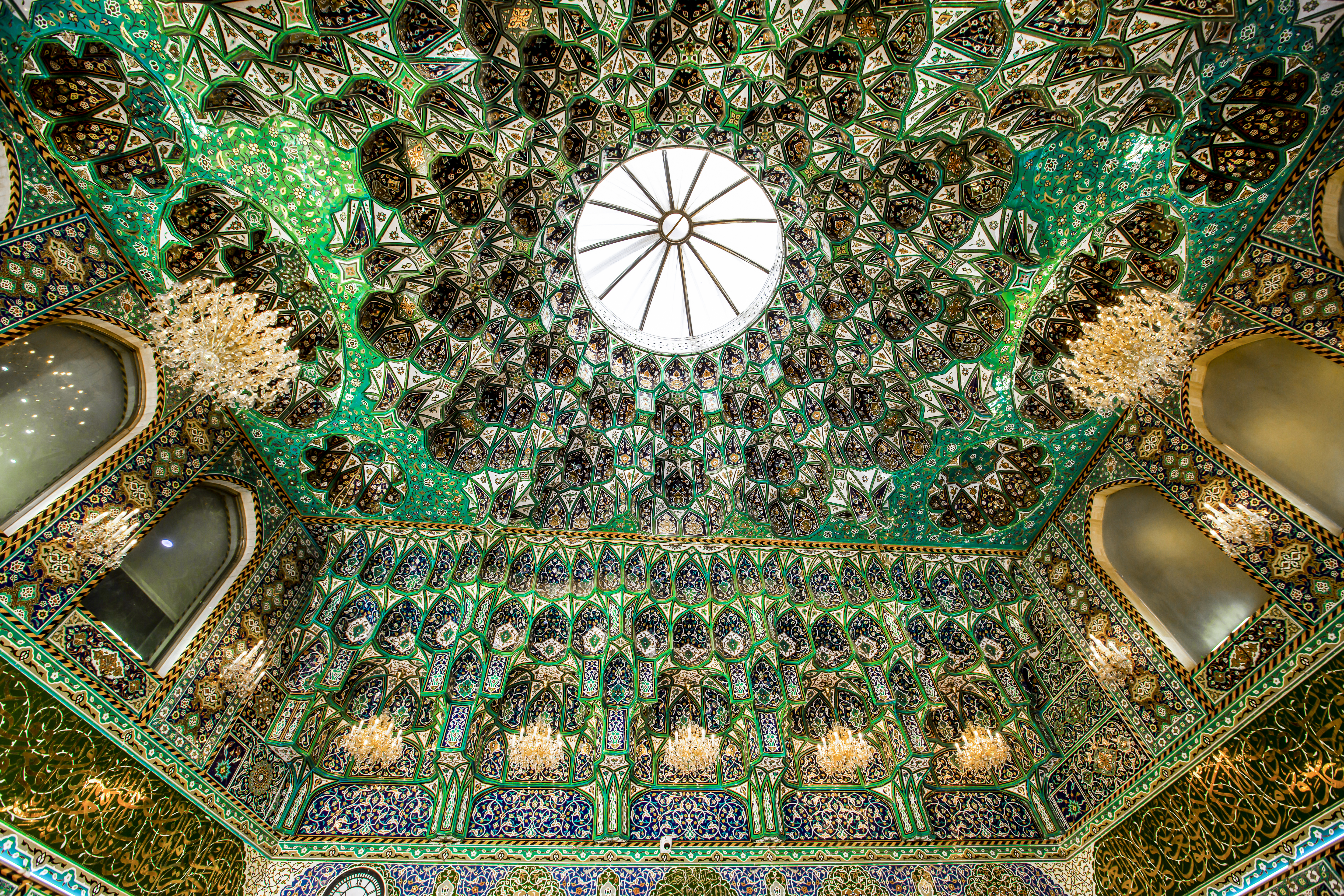زخارف دينية من الحرم المطهر