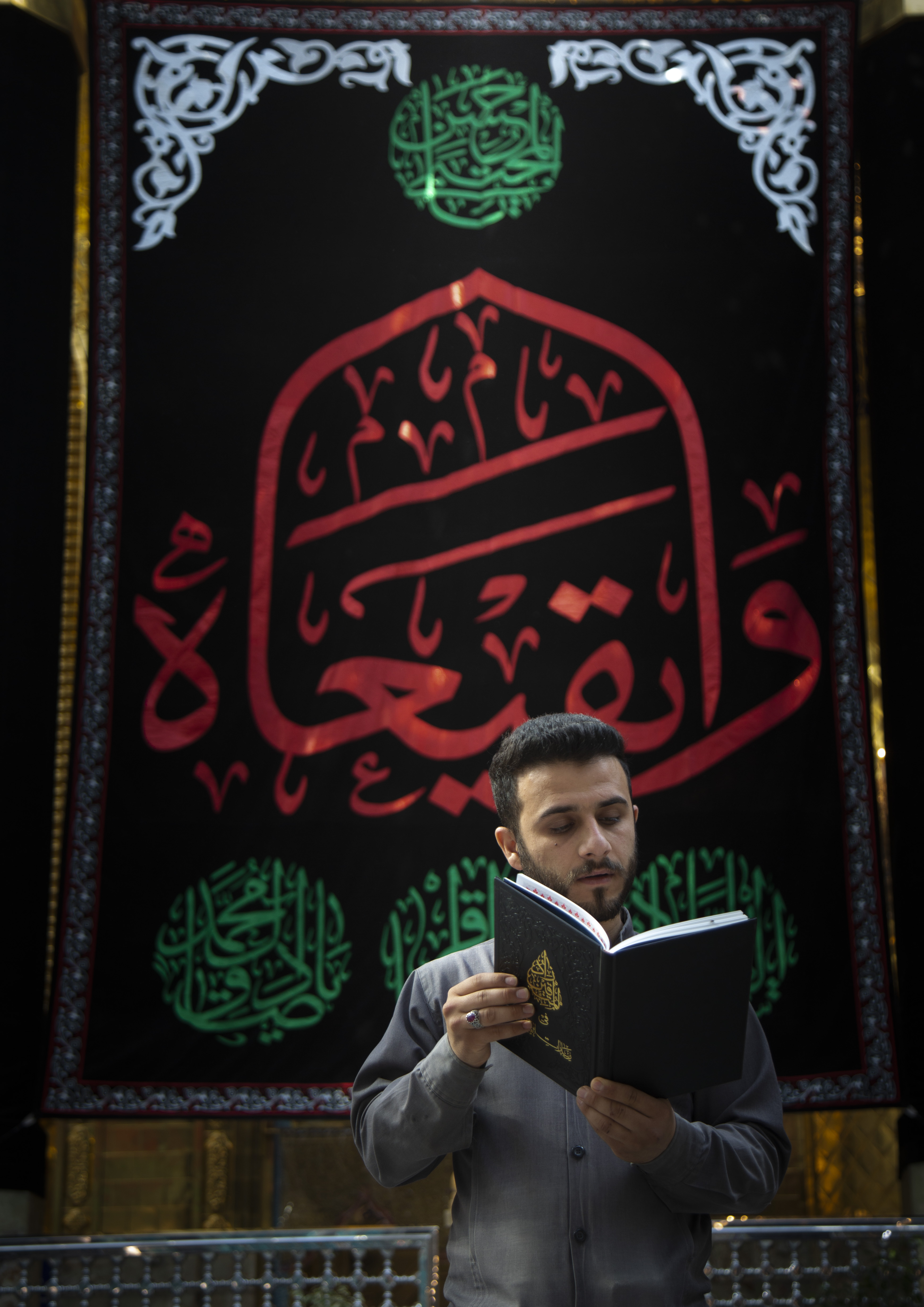 السلام على ائمة البقيع