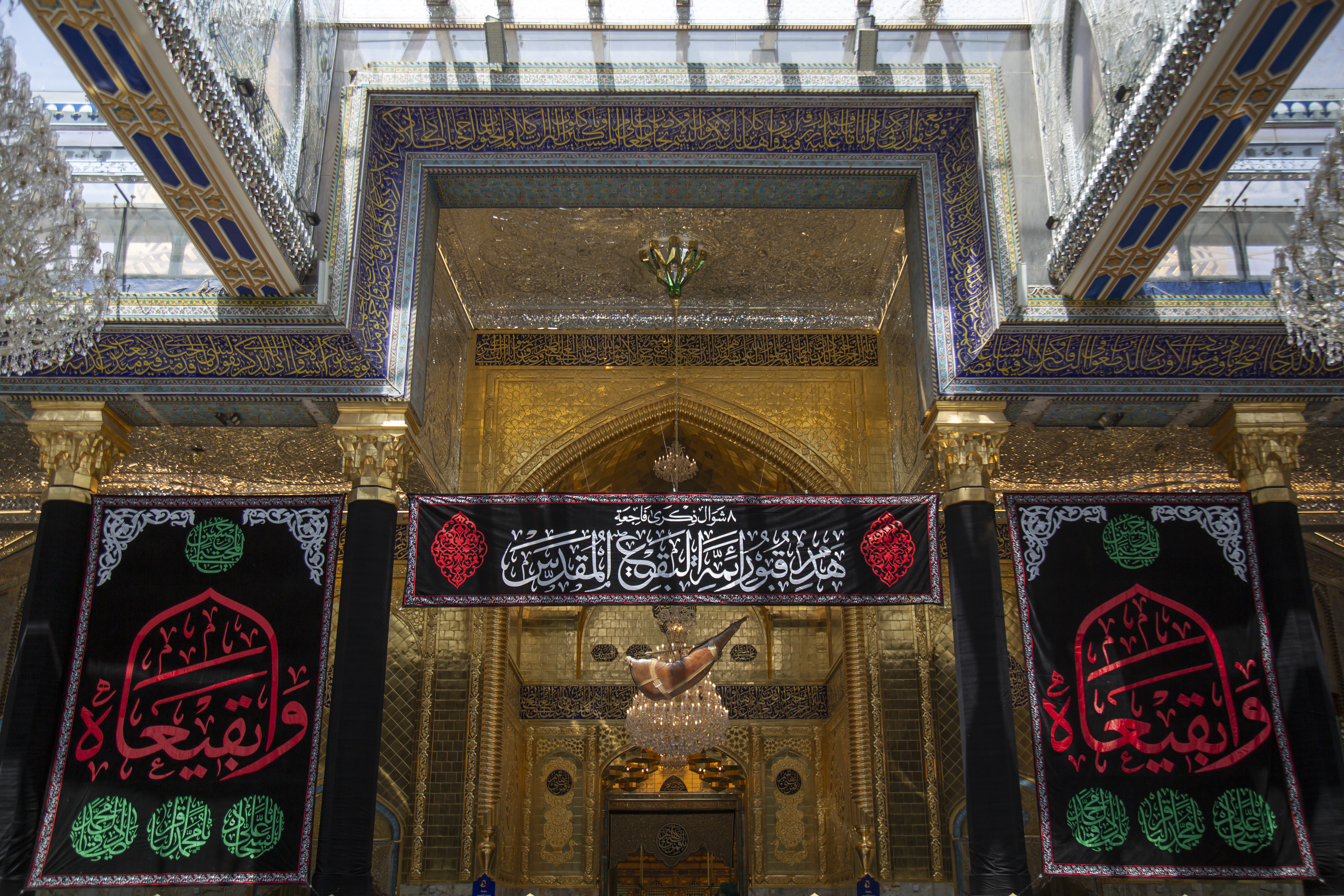 السلام على ائمة البقيع
