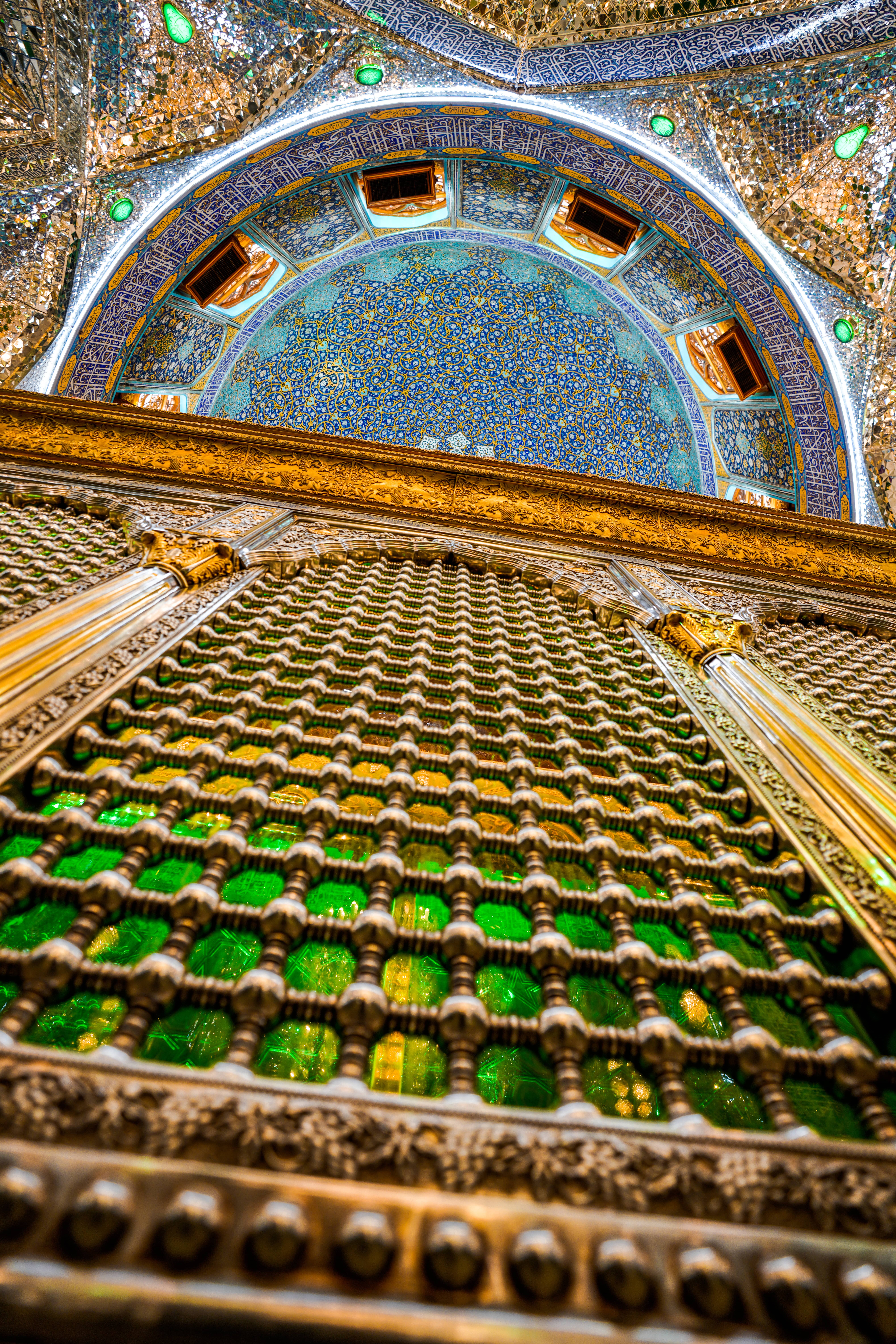 ضريح حرم أمير المؤمنين عليه السلام