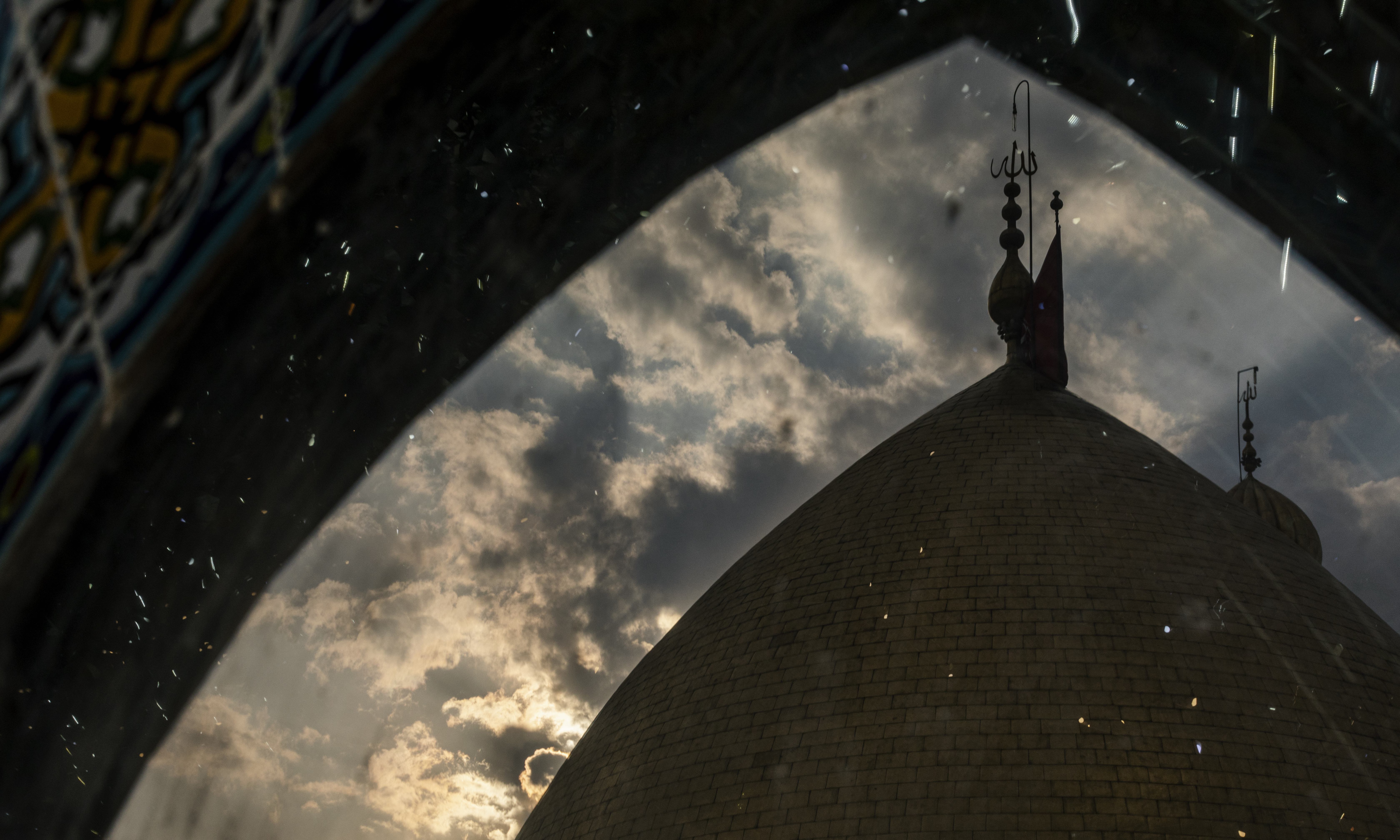 السلام عليك يا أبا الفضل العباس