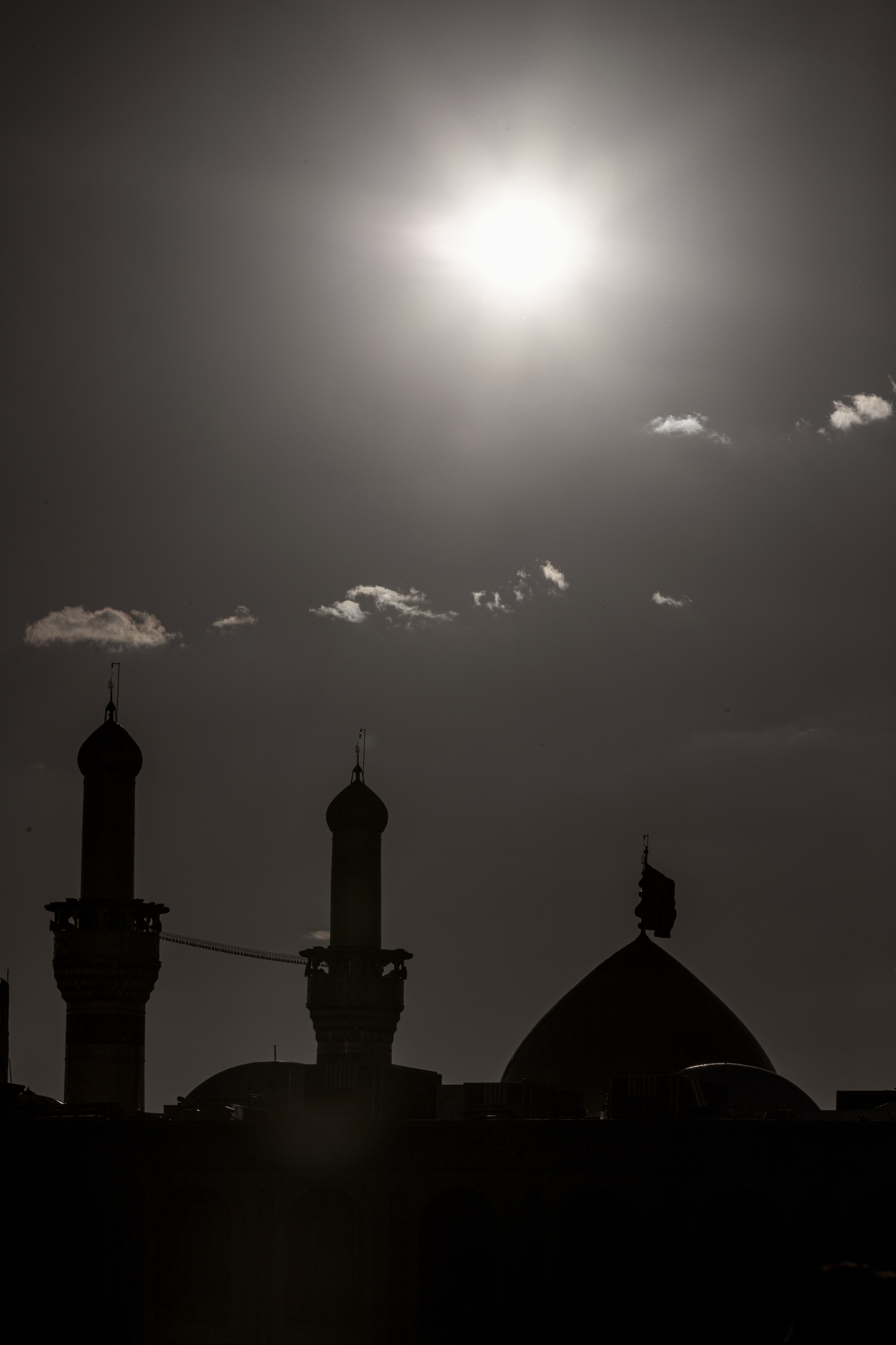 صلى الله عليك يا أبا عبدالله الحسين