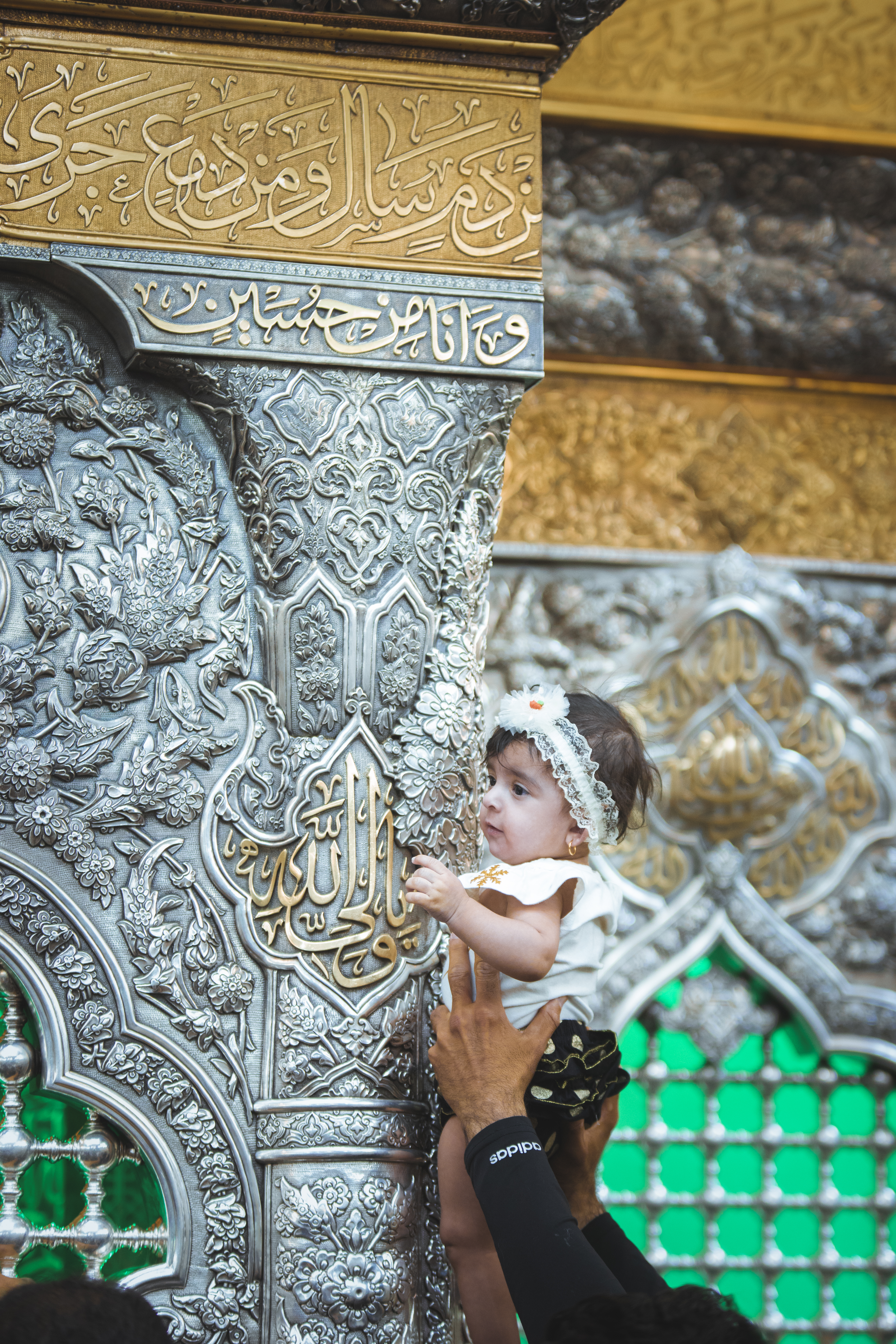 السلام عليك يا أبا عبد الله 