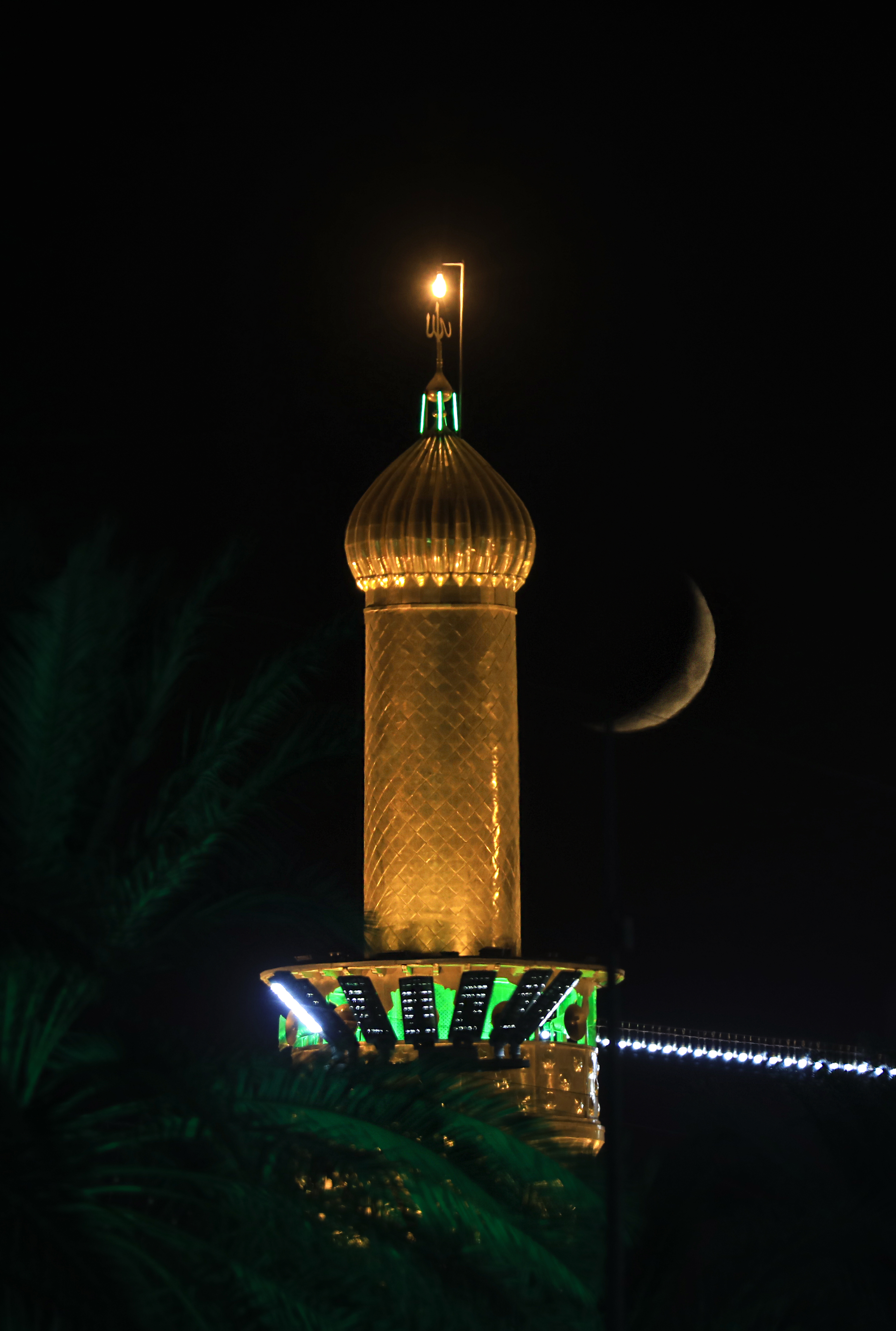 اللهم صل على محمد وآل محمد