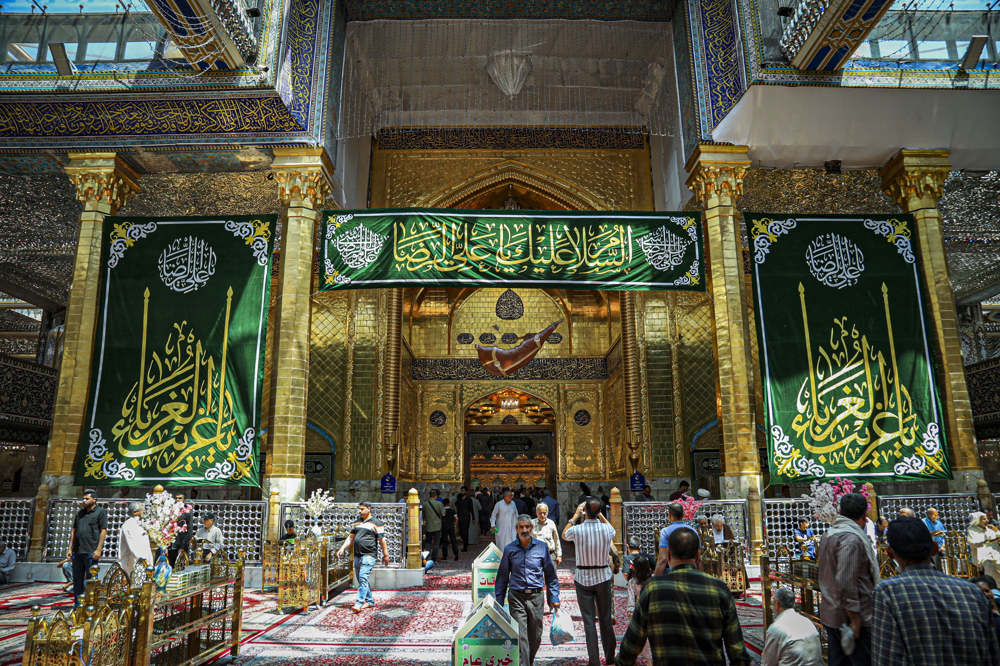 اَلسَّلامُ عَلَيْكَ أَيُّهَا الْعَبْدُ الصَّالِحُ الْمُطِيعُ للهِ وَلِرَسُولِهِ وَلِأَميرِ الْمُؤْمِنينَ وَالْحَسَنِ والْحُسَيْنِ
