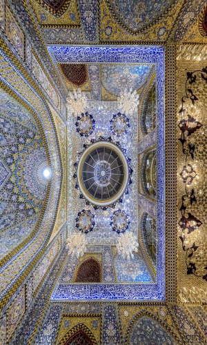 داخل الصحن الحسيني