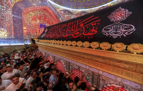 ضريح الامام علي (عليه السلام)