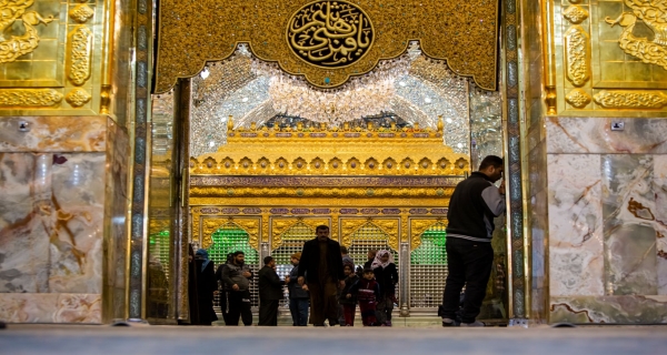 ضريح الامام العباس (عليه السلام)