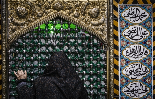 السلام على أصحاب الكساء
