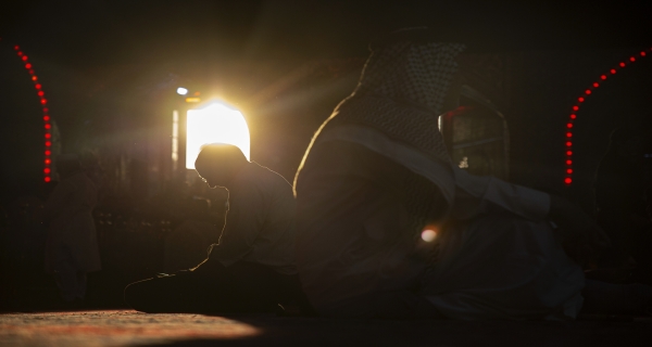 اللهم صل على محمد وآل محمد
