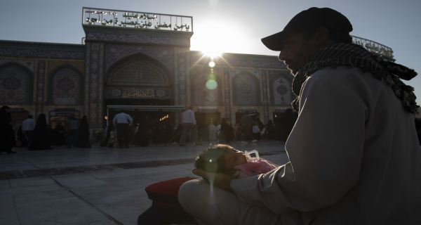 اللهم صل على محمد وآل محمد