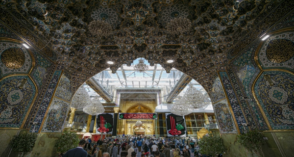 السلام عليك يا قمر بني هاشم