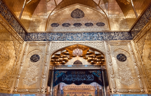 اللهم صل على محمد وآل محمد