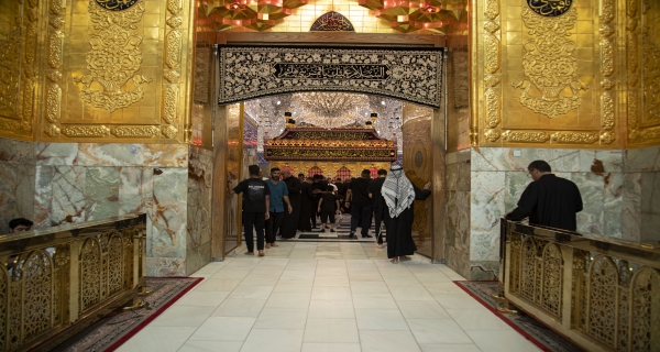  اَشْهَدُ اَنَّكَ قَدْ بالَغْتَ فِي النَّصيحَةِ، وَاَعْطَيْتَ غايَةَ اْلَْمجْهُودِ، فَبَعَثَكَ اللهُ فِي الشُّهَداءِ، وَجَعَلَ رُوحَكَ مَعَ اَرْواحِ السُّعَداءِ،