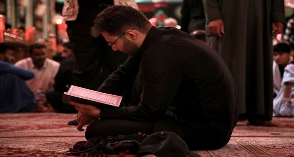 السَّلامُ عَلَيْكَ أَيُّها الشَّهِيدُ ابْنُ الشَّهِيدِ، 