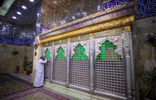 شباك مقام الامام المهدي عجل الله فرجه الشريف 