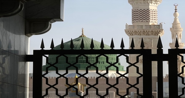  وَمَا أَرْسَلْنَاكَ إِلا رَحْمَةً لِلْعَالَمِينَ