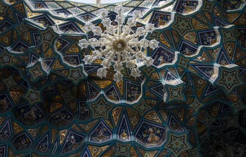 اللهم صل على محمد وال محمد