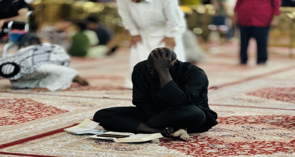 السَّلامُ عَلَيْكَ يَا وارِثَ آدَمَ صَفْوَةِ اللهِ 