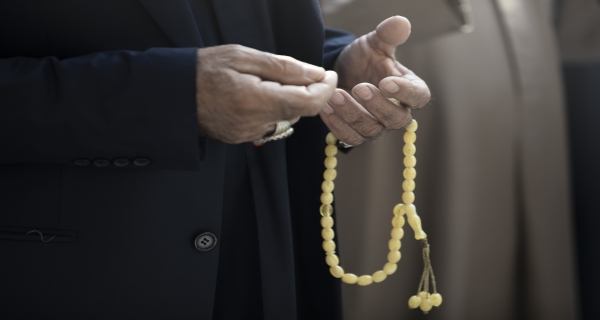  اللهم صل على محمد وال محمد