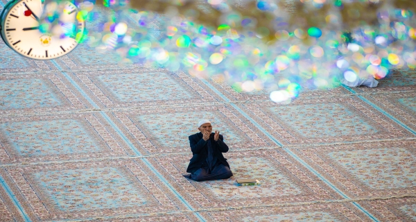  اجواء ايمانية في رحاب الصحن الحسيني الشريف