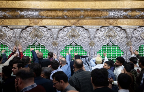 ضريح الامام الحسين (عليه السلام)