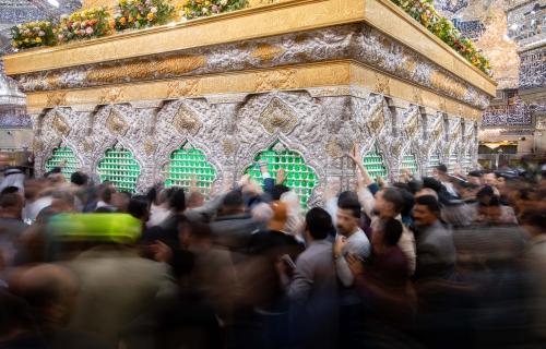 ضريح الامام الحسين (عليه السلام)