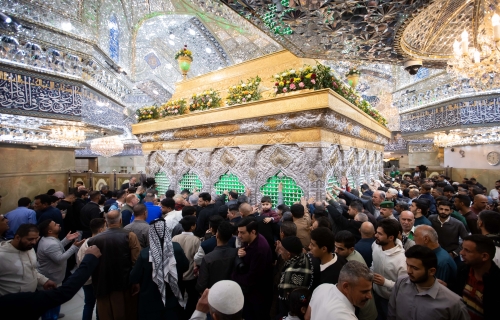 ضريح الامام الحسين (عليه السلام)