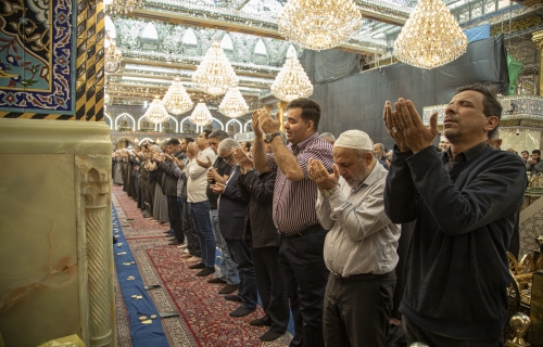 صلاة الجماعة في الحرم العباسي الشريف