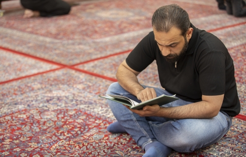 أجواء الزيارة في حرم المولى أبي الفضل العباس (ع)