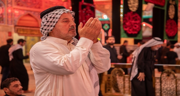 أجواء الدعاء في الصحن الحسيني الشريف 