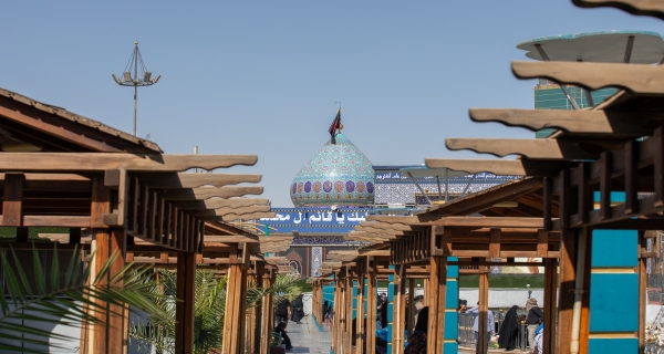 السَّلامُ عَلَيكَ يا بَقِيَّةَ اللهِ في أرضِهِ
