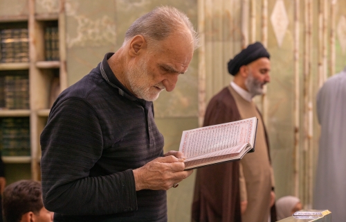 أجواء الزيارة عند ضريح المولى أبي الفضل العباس (عليه السلام)