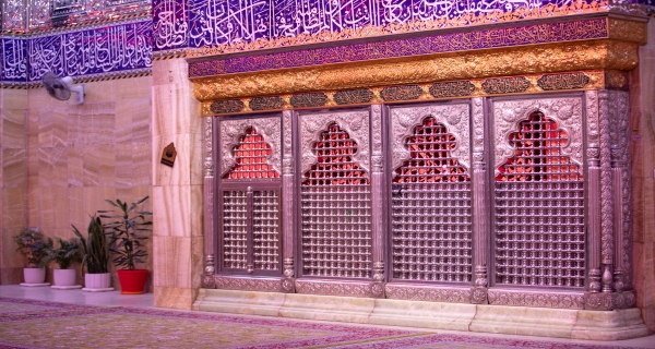 شباك مقام الإمام المهدي (عجل الله فرجه الشريف)